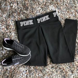 Victoria’s Secret-Pink Fold Over Capri